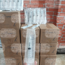 disposable / spuit merk one med ukuran 5 ml disposable / spuit merk one med ukuran 5 ml